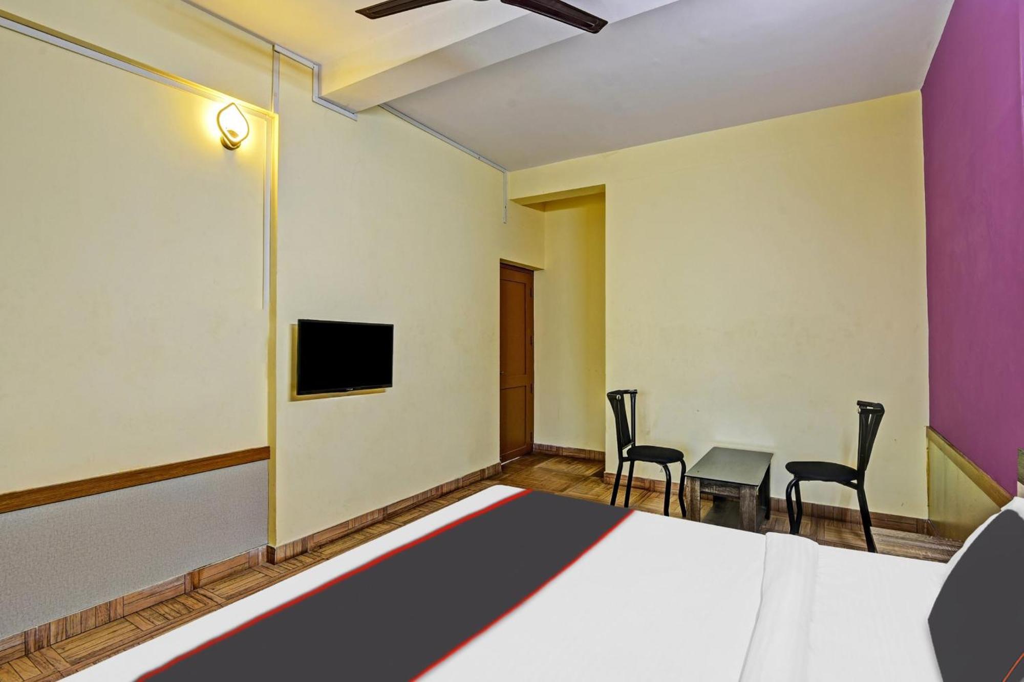 Collection O Express Suites Kakkayam Exterior foto